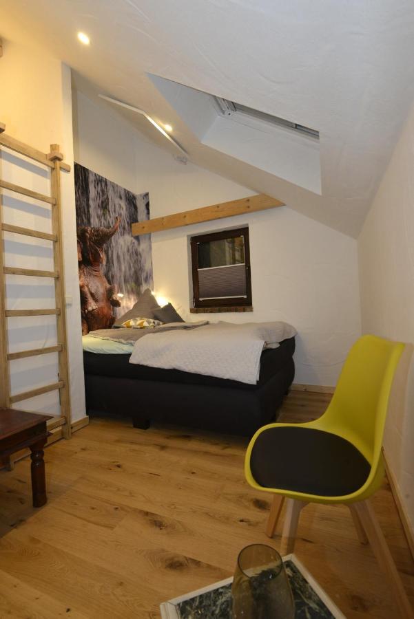 Eifel Kate, Relaxen Mit Sauna Und Whirlpool Dahlem  المظهر الخارجي الصورة