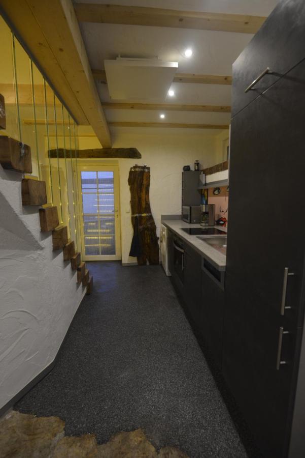 Eifel Kate, Relaxen Mit Sauna Und Whirlpool Dahlem  المظهر الخارجي الصورة