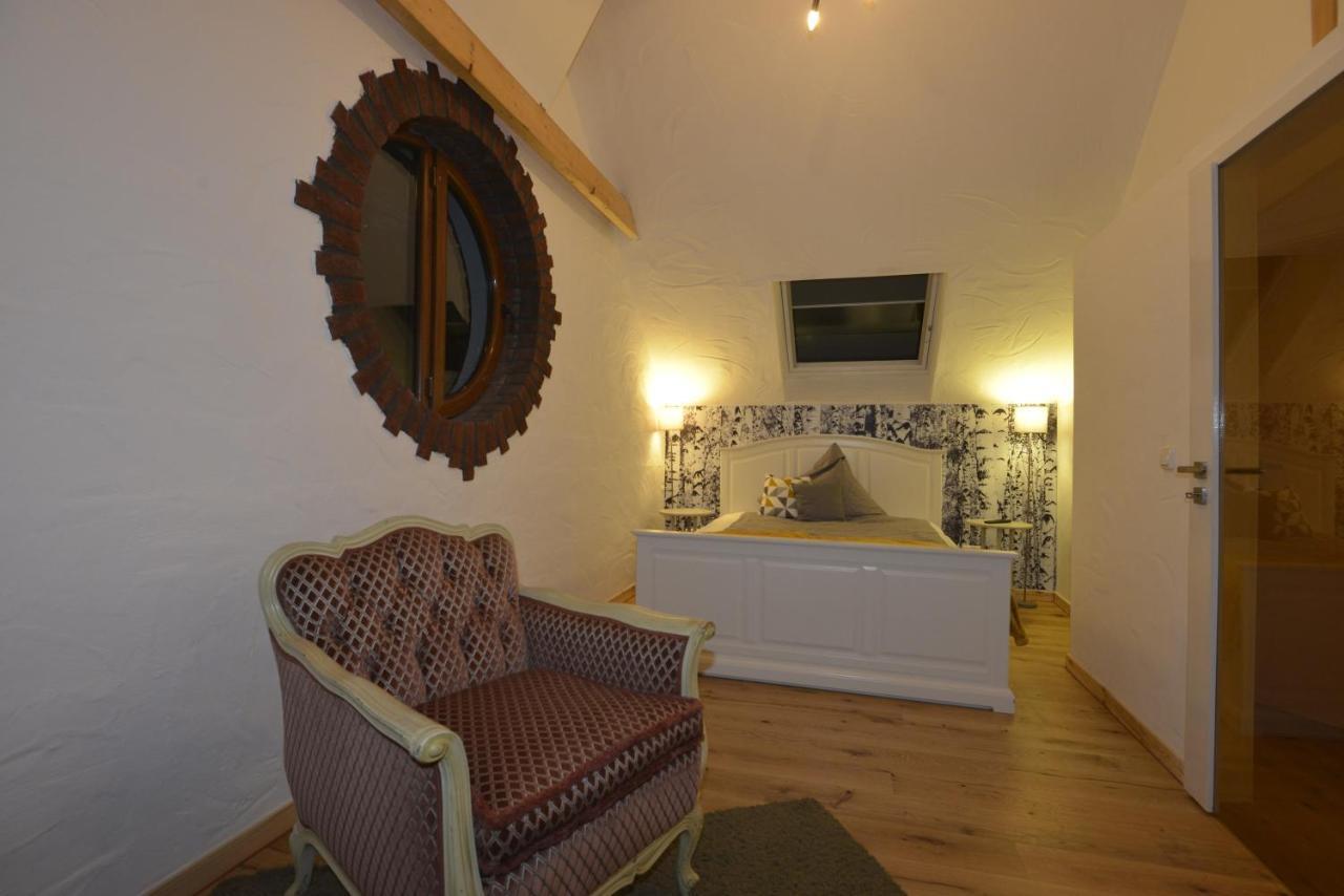 Eifel Kate, Relaxen Mit Sauna Und Whirlpool Dahlem  المظهر الخارجي الصورة